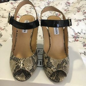 Steve Madden Tinah Heels